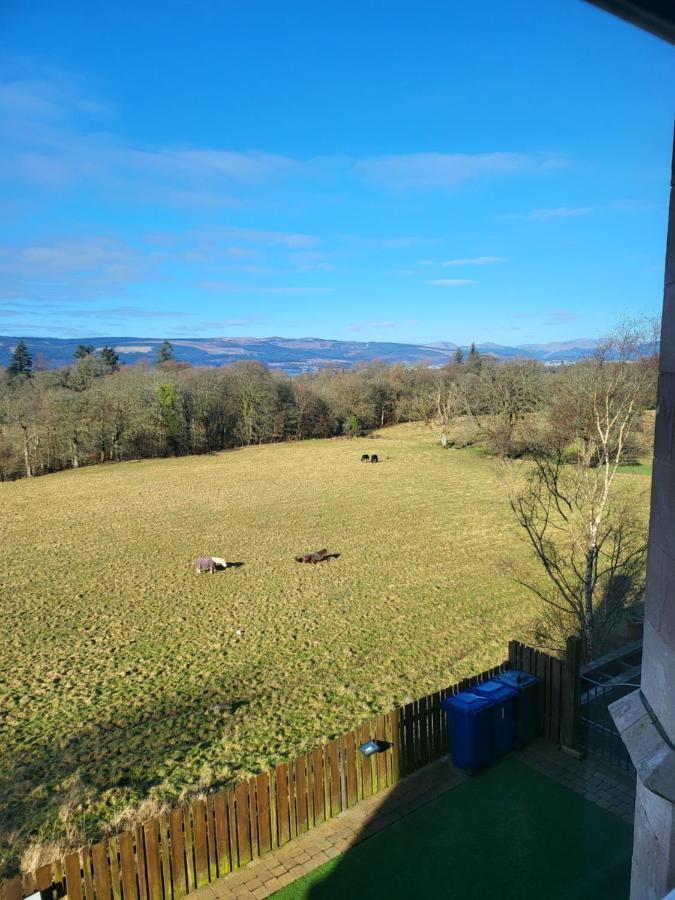 Langhouse Castle Bed And Breakfast Inverkip Exterior foto